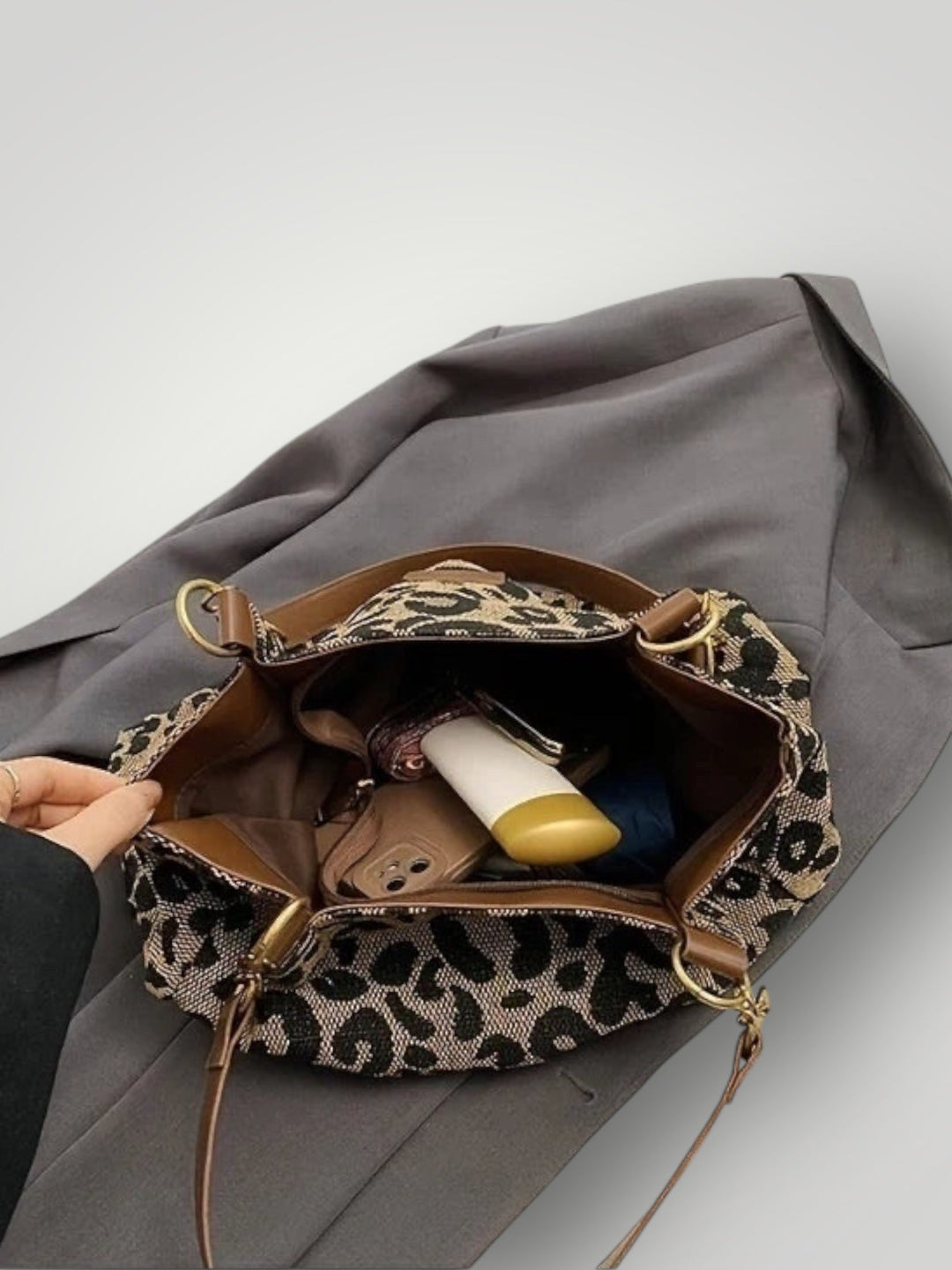 Leopard Print Tote Bag - Spacious Everyday Carryall