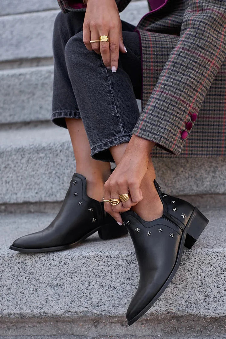 Black Leather Ankle Boots with Pointed Toe and Star Studs