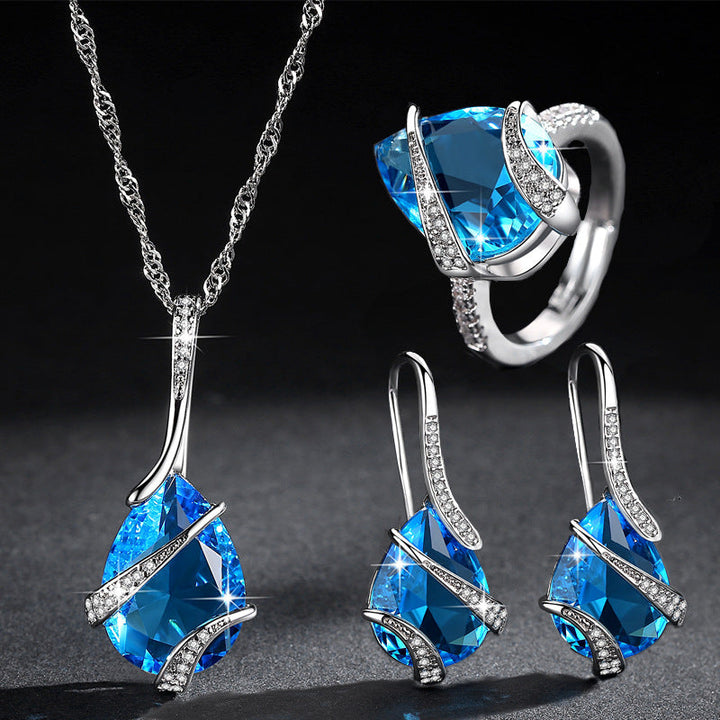 Elegant Two Piece Set in White Gold for Women