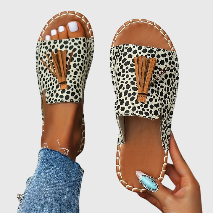 Orthopedic Sandals for Women with Arch Support and Adjustable Straps
