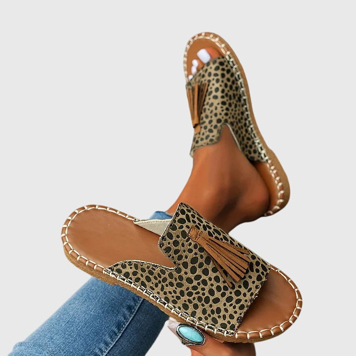 Orthopedic Sandals for Women with Arch Support and Adjustable Straps