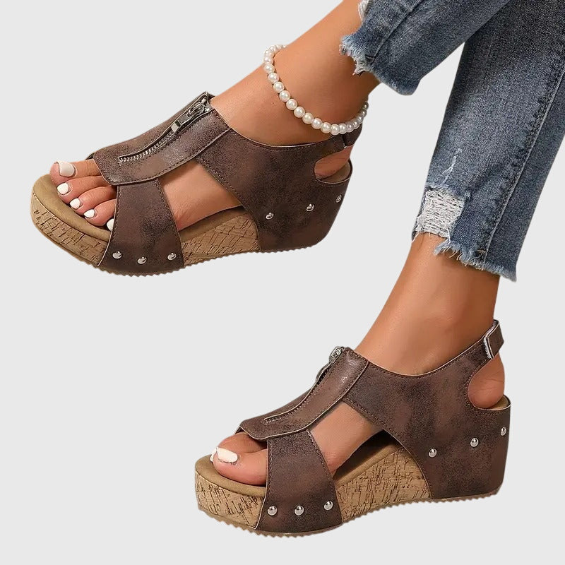 Orthopedic Sandals for Women with Arch Support and Cushioning