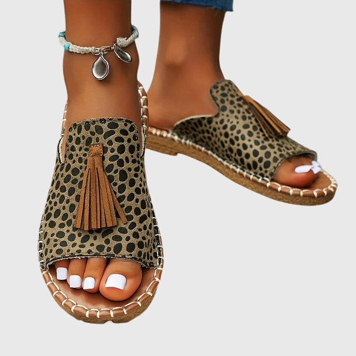 Orthopedic Sandals for Women with Arch Support and Adjustable Straps