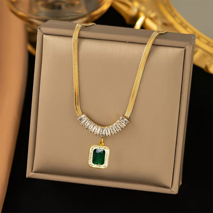 Emerald Statement Necklace in Gold | Elegant Prism Design