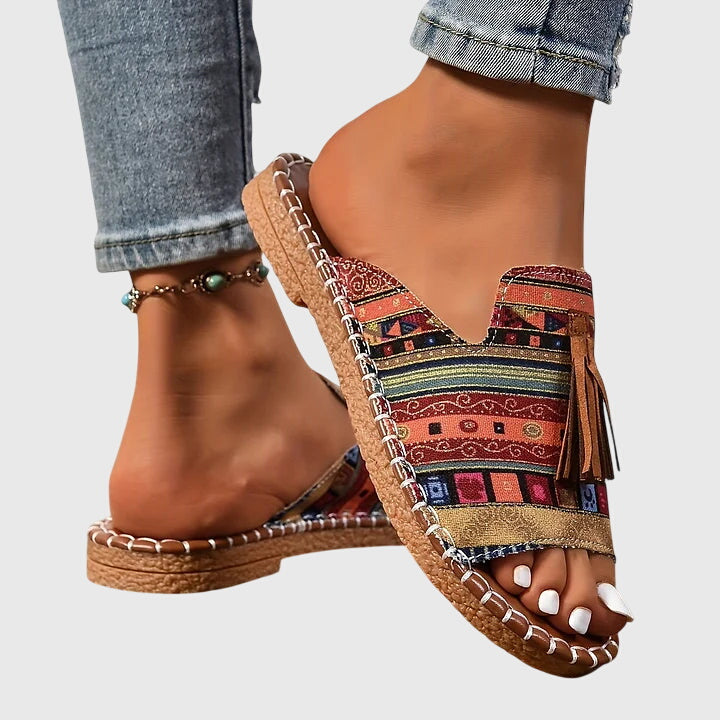Orthopedic Sandals for Women with Arch Support and Adjustable Straps