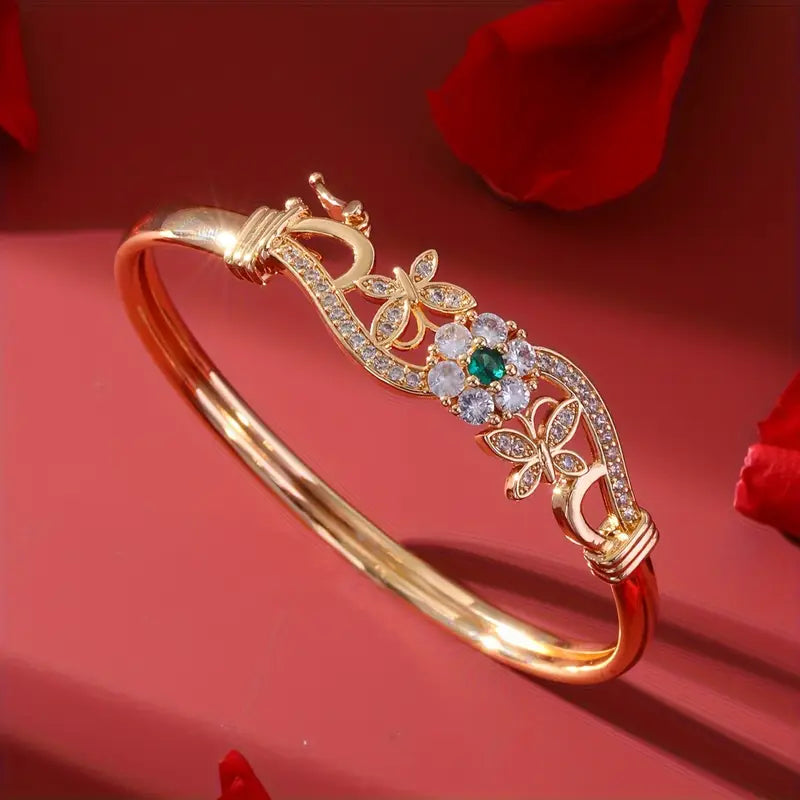 Gold Bracelet for Women | Isla Beaumont Timeless Chain Bracelet