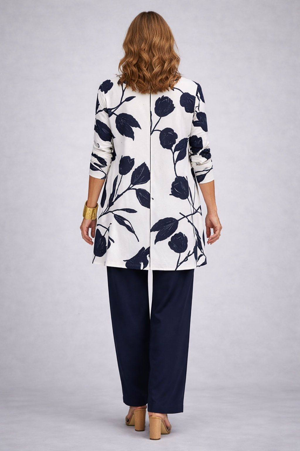 Three Piece Cardigan Set for Women - Floral Navy Outfit