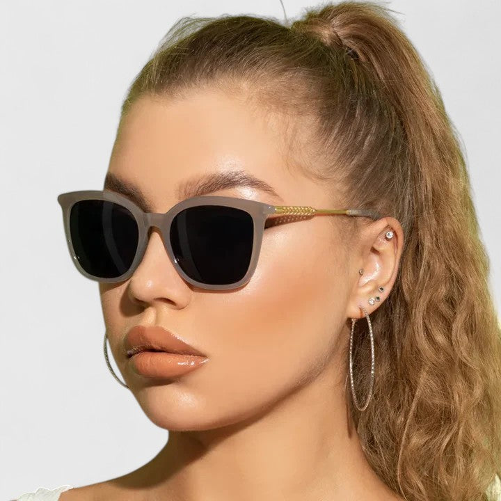Oversized Retro Sunglasses for Women - UV Protection