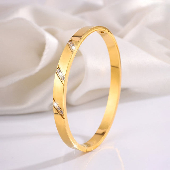 Gold Chain Bracelet | Elegant Everyday Jewelry for Women