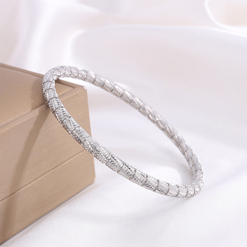 Gold Bracelet | Isavetta Bruni | Timeless Everyday Jewelry