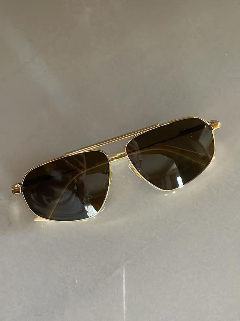 Polarized Sunglasses for Women - Classic Lightweight Frame