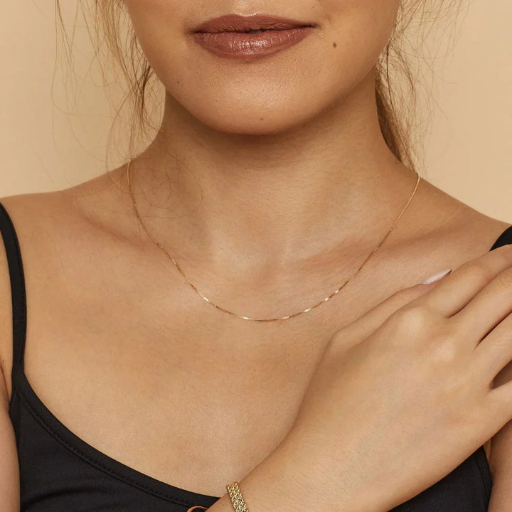 Gold Pendant Necklace - Bodega Box Statement Jewelry