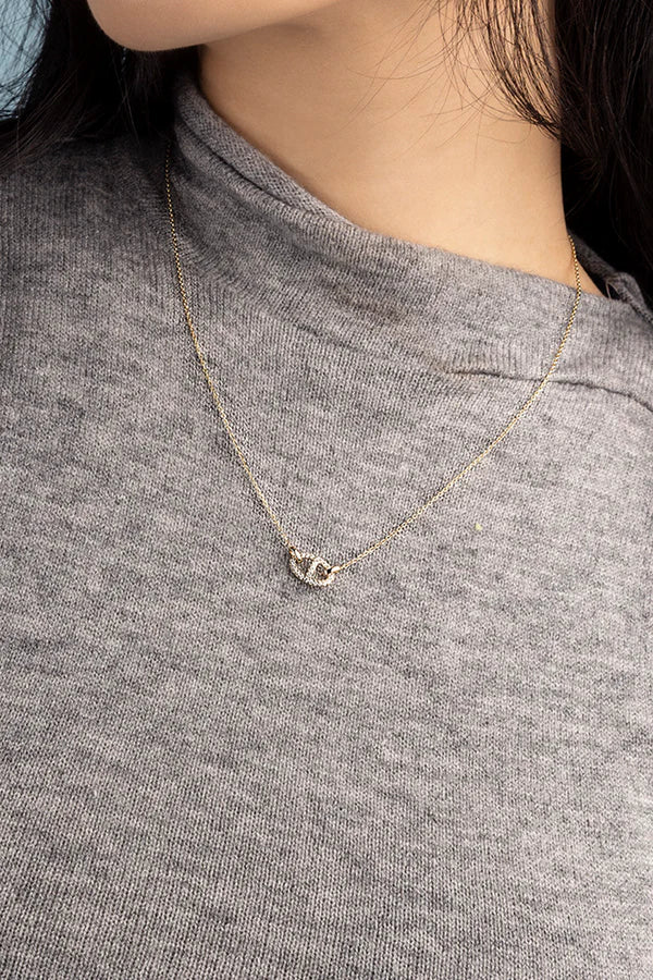 Gold Pendant Necklace for Women - Elegant Layering Necklace