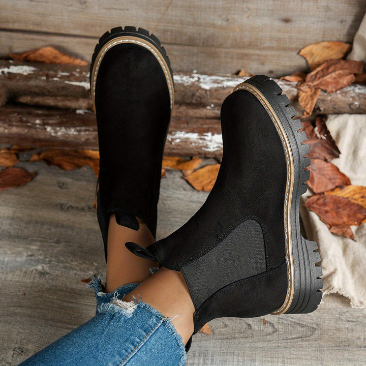 Suede Chelsea Boots Women Round Toe Platform Ankle Boots
