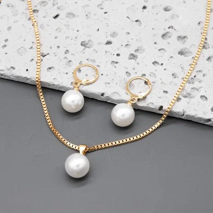 Pearl Jewelry Set Gold Tone Necklace Earrings Elegant Bridal