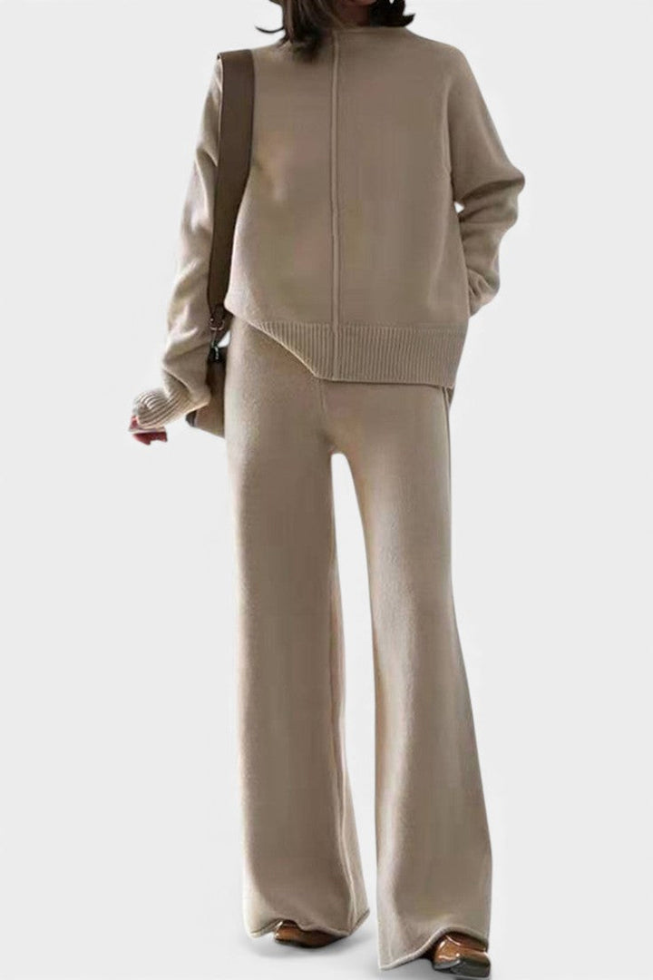 Casual Two Piece Set for Women - Relaxed Elegant Lounge Outfit