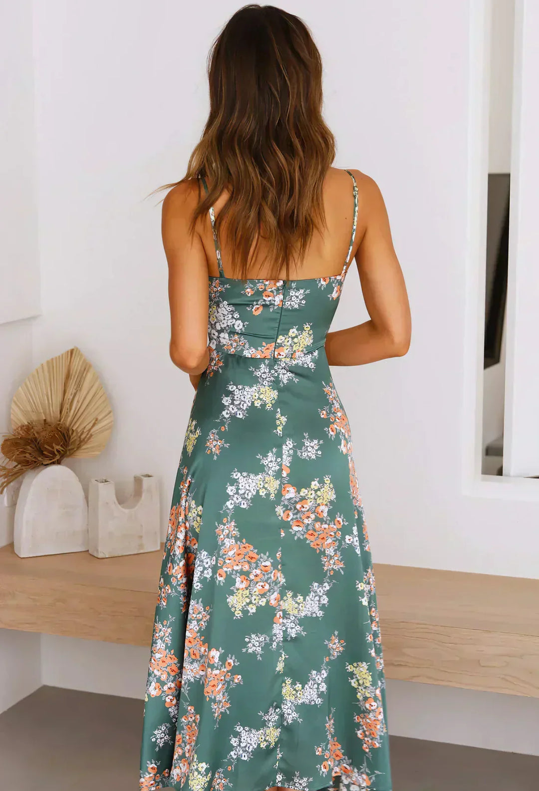 Elegant Cocktail Dress for Women - Timeless Formal Evening Wear