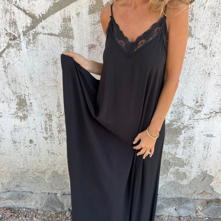 Sleeveless Dress for Women - Elegant Timeless Style