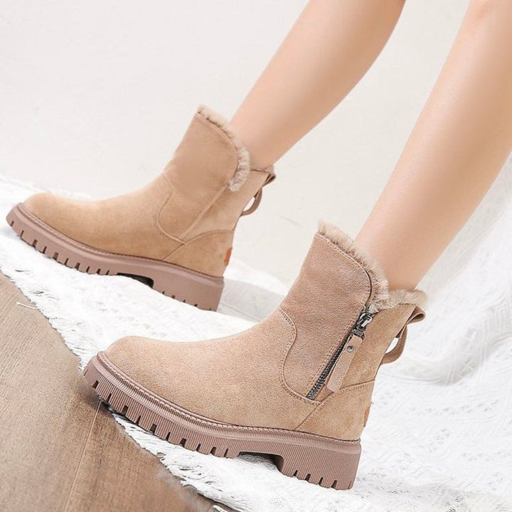 Suede Winter Boots for Women with Faux Fur Lining and Lug Sole
