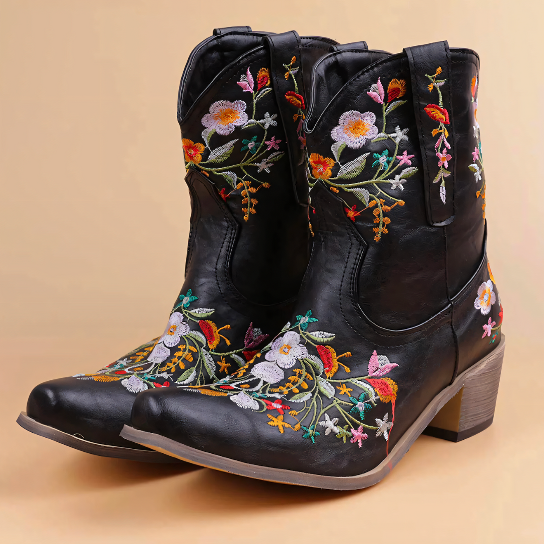 Western Cowgirl Boots for Women Red Floral Embroidered Pointed Toe