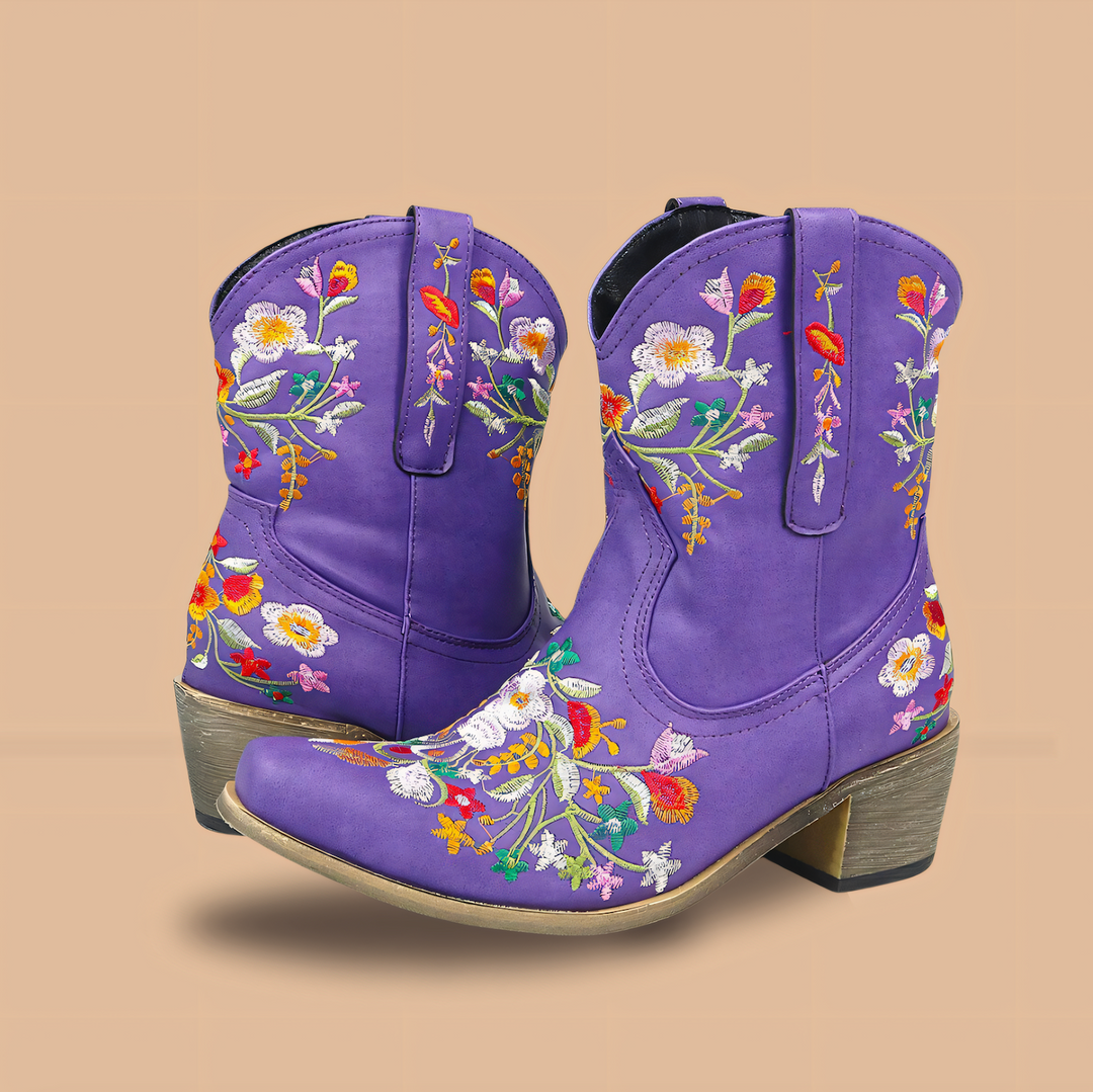 Western Cowgirl Boots for Women Red Floral Embroidered Pointed Toe
