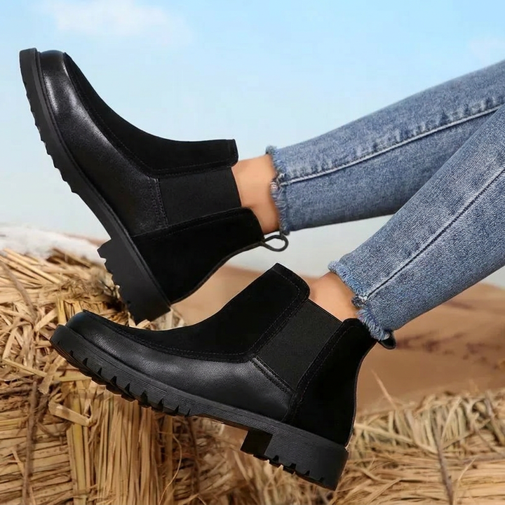 Black Chelsea Ankle Boots for Women with Lug Sole