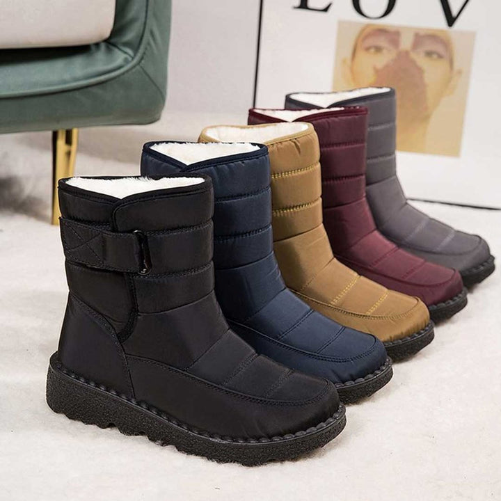 Quilted Winter Boots for Women with Fur Lining and Non Slip Sole